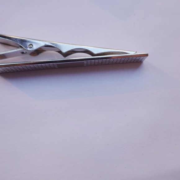 Classic Tie Bar - Picture 2 of 2